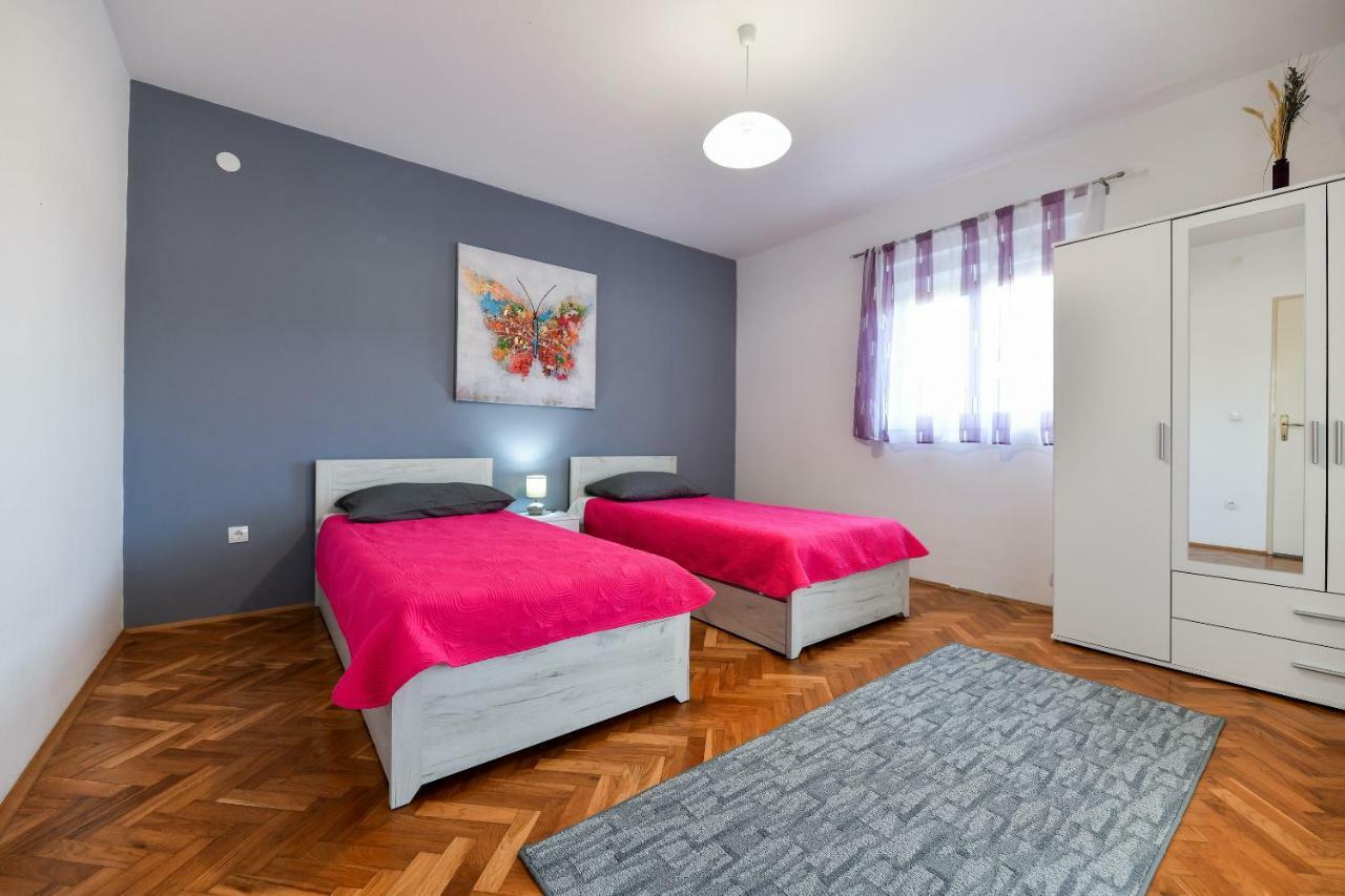 Kuca Za Odmor Lukic Vila Donje Rastane Exterior foto